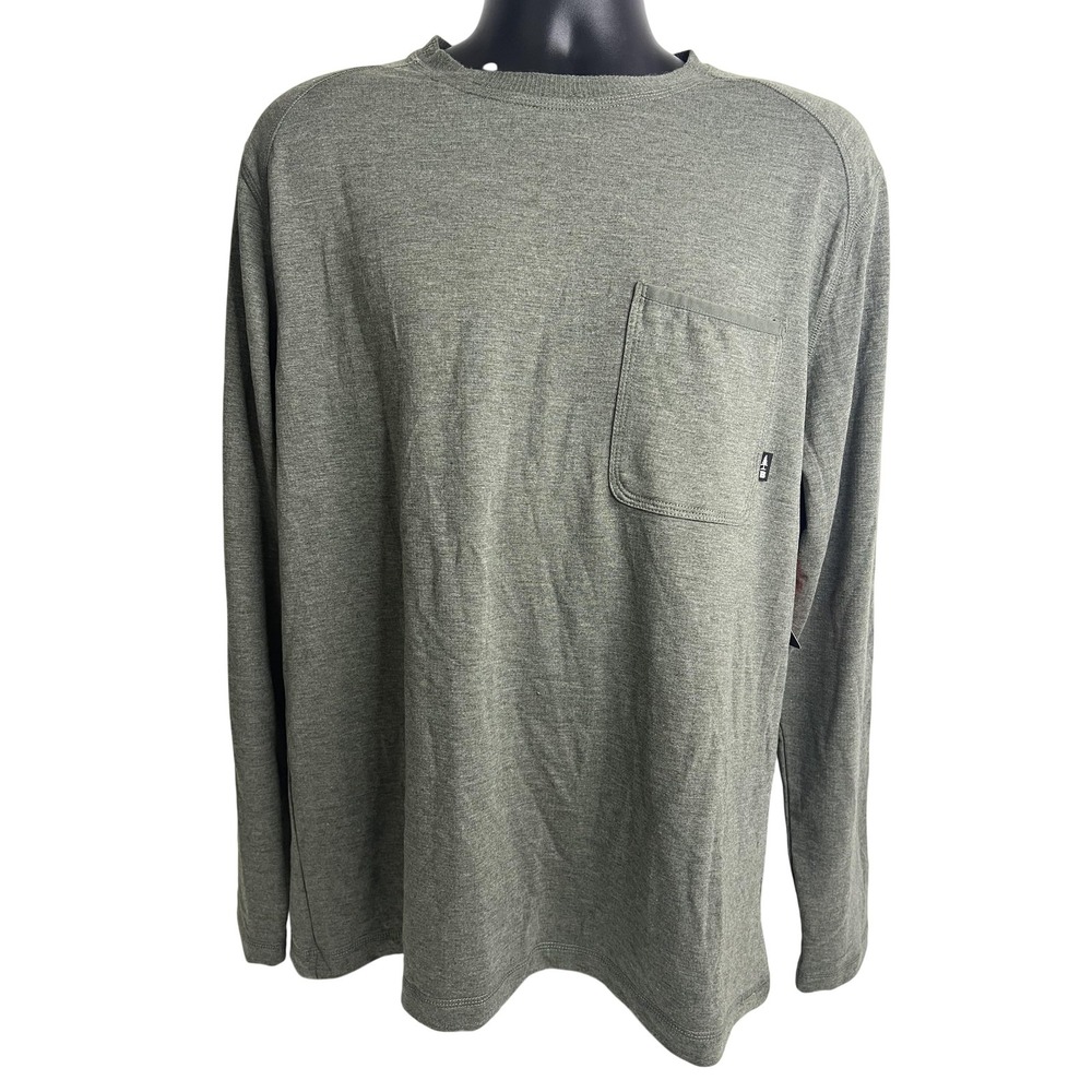 Bass Outdoor Shirt Mens Large Green LS Utili-Tee Long Sleeve Pocket Crewneck Tee
